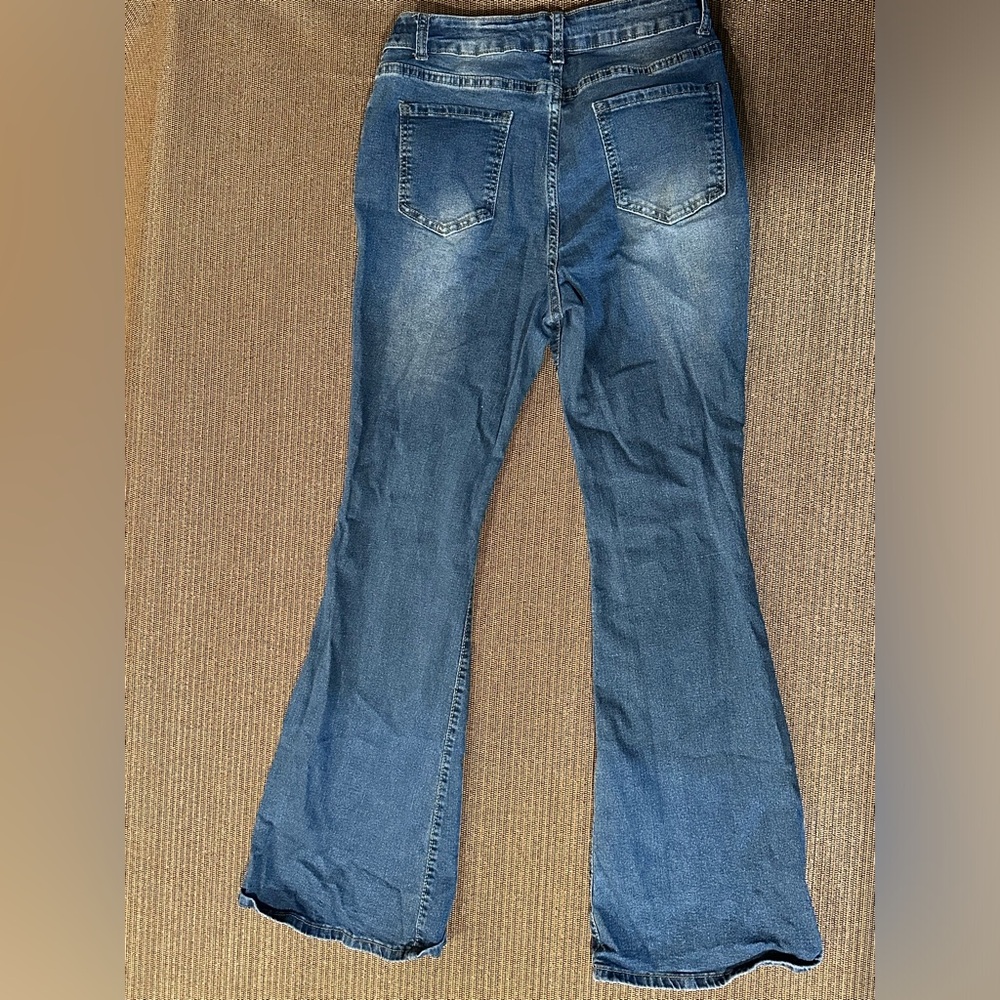 Flaired jeans - Picture 2 of 4